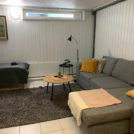 Tilava 2Mh Rivitalo Saunalla
